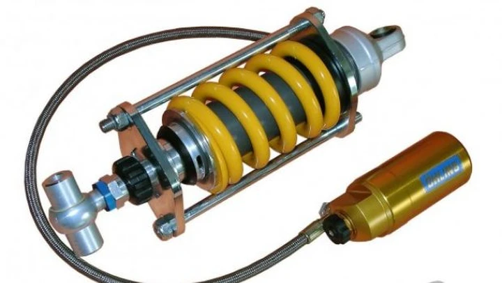 Monoammortizzatori Ohlins per T-Max e minicross