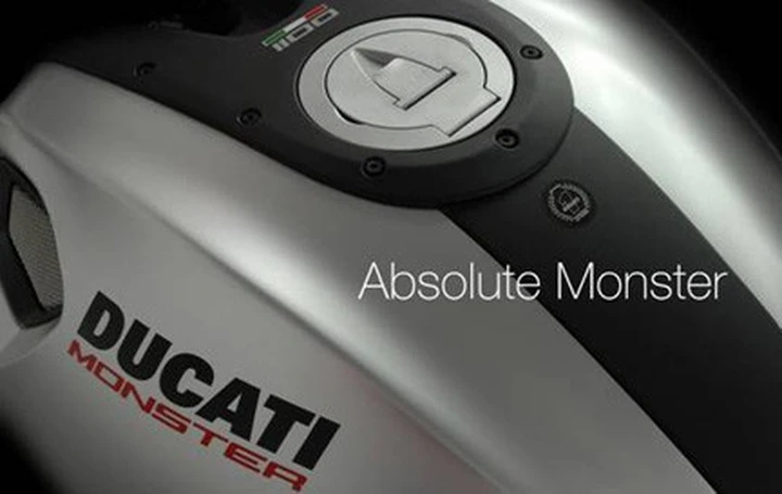 Presentazione Ducati Monster 1100