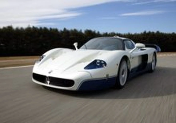 4Car Prova la Maserati MC12