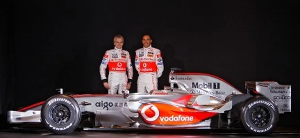 Presentata la McLaren MP4-23