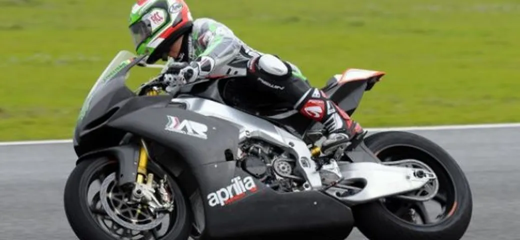 WSBK: Giugliano ed il team Althea soddisfatti del debutto con la Aprilia RSV4