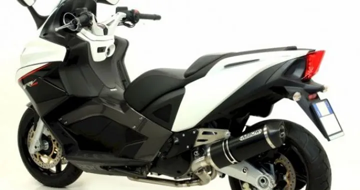 Arrow per Aprilia SRV 850