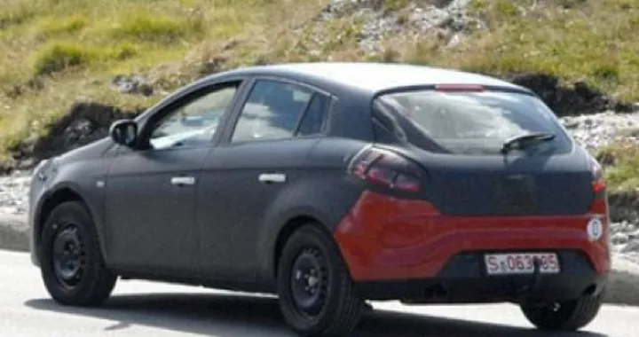 Fiat Bravo: la prima foto spia del restyling