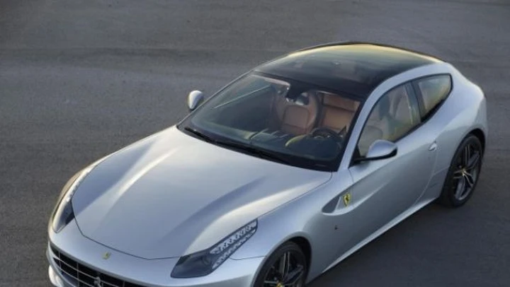 Ferrari FF 2013: arriva il tetto panoramico