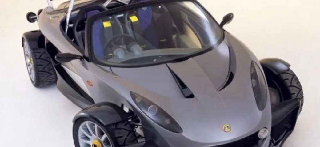Caterham: il nuovo modello deriverà dalla Lotus Elise prima serie?