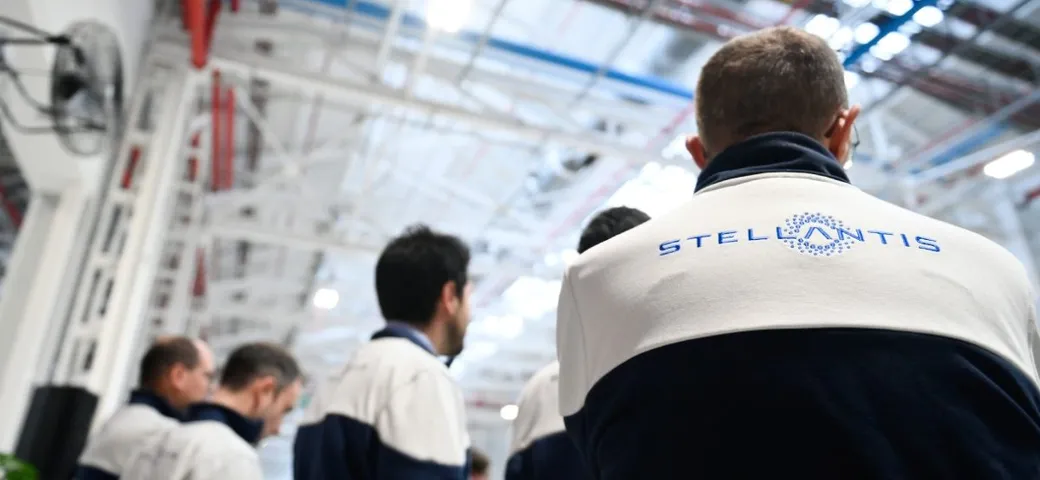 Nuovo contratto per Stellantis, 350 euro in più in 4 anni