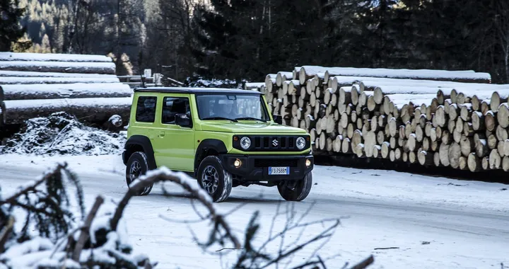 Suzuki 4x4 Hybrid Vertical Winter Tour 2020: calendario e programma