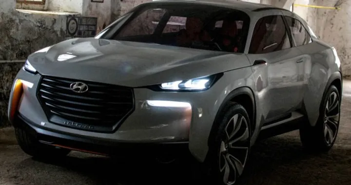 Hyundai Intrado Concept: foto e informazioni ufficiali