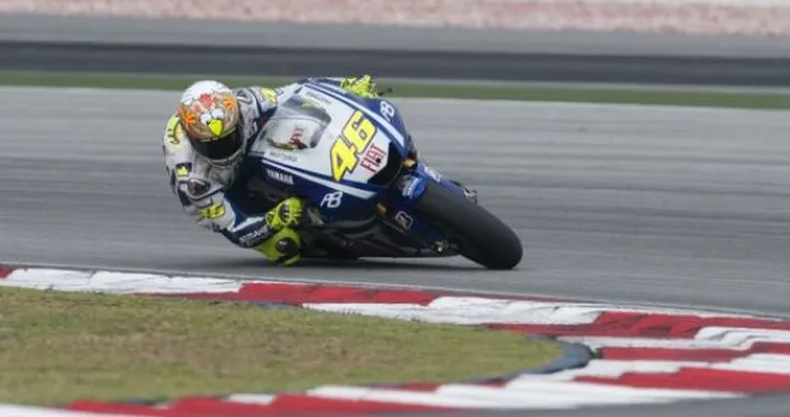 MotoGP: concluso il day1 a Losail, Valentino Rossi davanti a tutti, Stoner e Spies inseguono