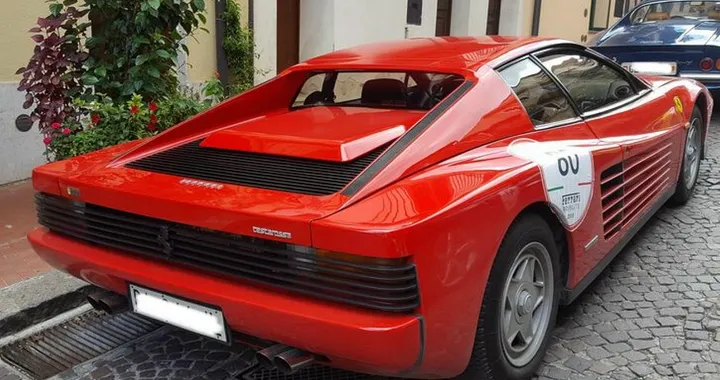 Ferrari Testarossa: un mito eterno