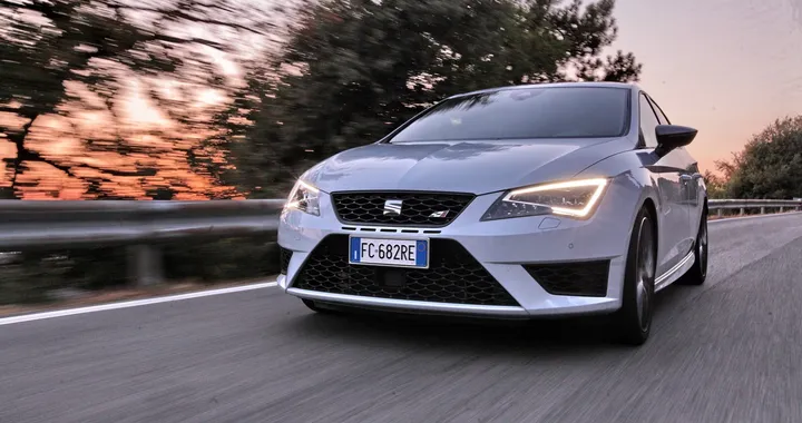 Seat Leon Cupra 290: la prova su strada [video]
