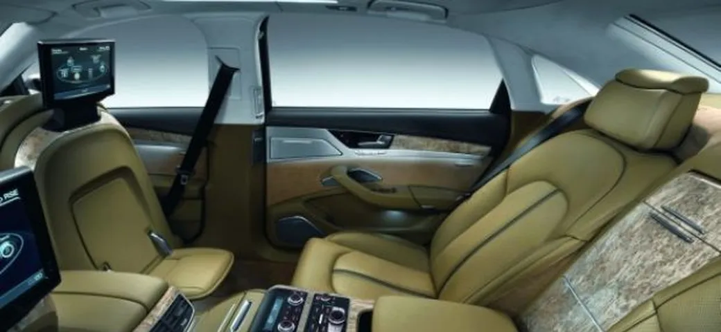 Audi A8: internet in auto con l'hotspot wireless