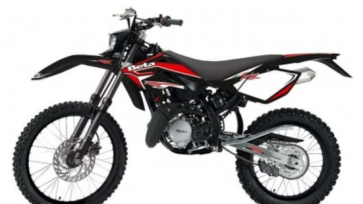 Beta RR 50cc: le nuove enduro e motard disponibili nelle concessionarie