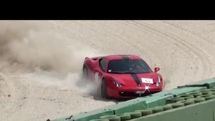 Ferrari: crash per una 458 Italia a Vallelunga
