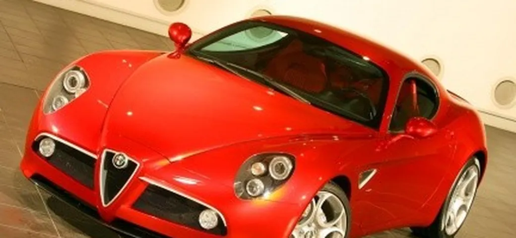 Alfa Romeo 8C Competizione: il prezzo