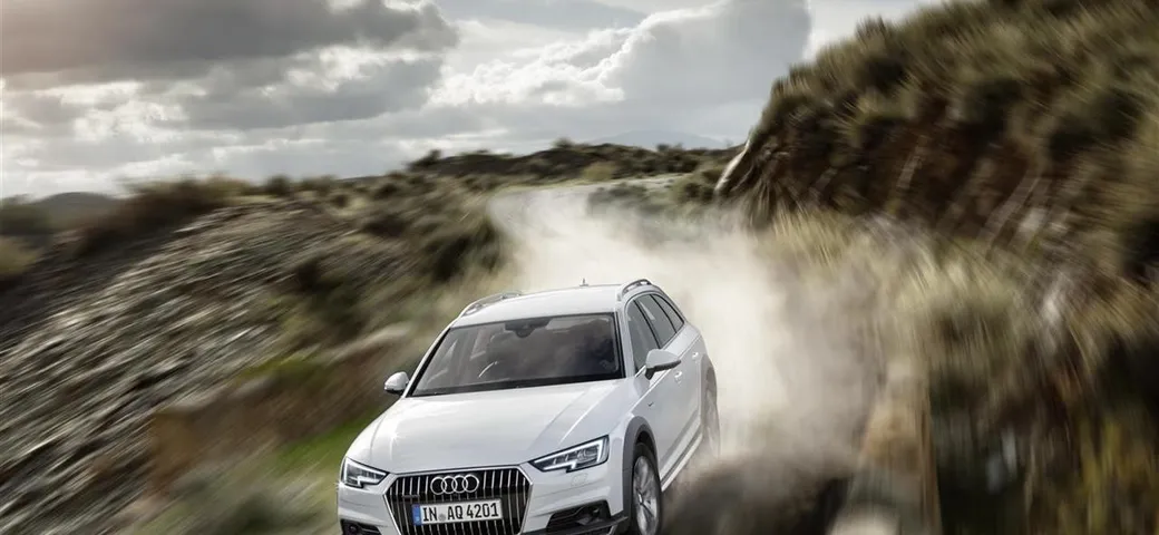 Nuova Audi A4 allroad quattro [Video]