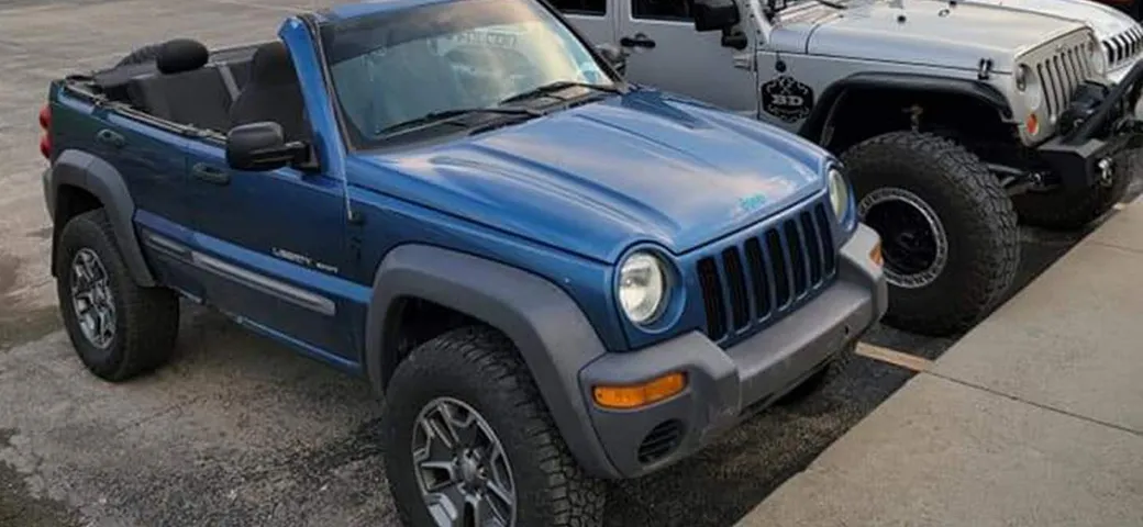 Jeep Liberty cabrio: più unica che rara