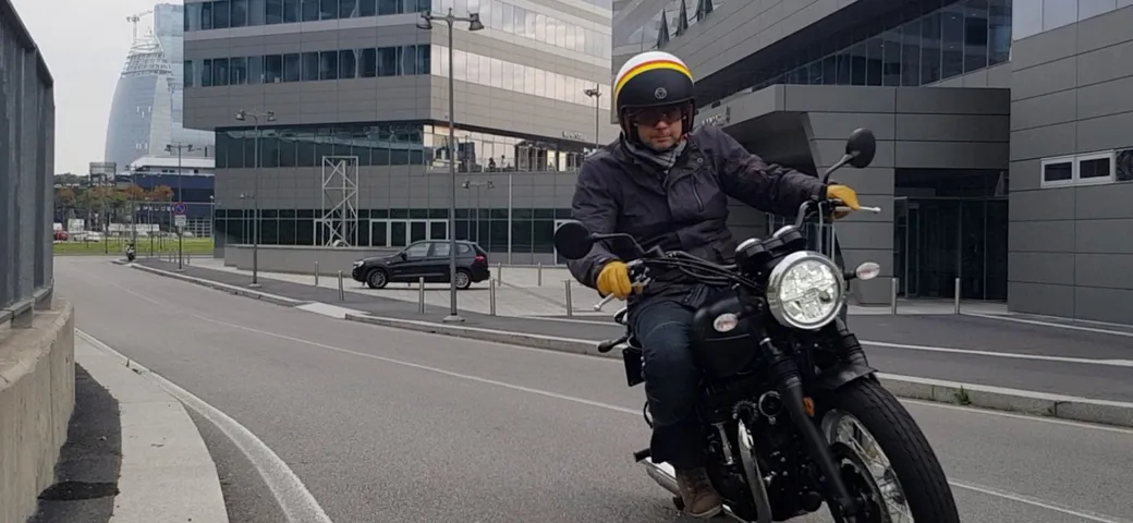 Kawasaki W800 Street: la nostra prova (VIDEO)