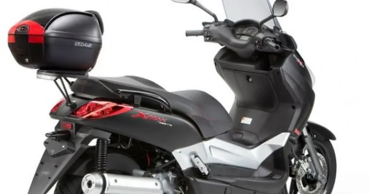 Accessori Shad per Yamaha X-Max 125 e 250