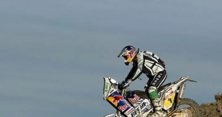 Dakar 2010: Marc Coma vince la sesta tappa, Luca Manca ancora grave