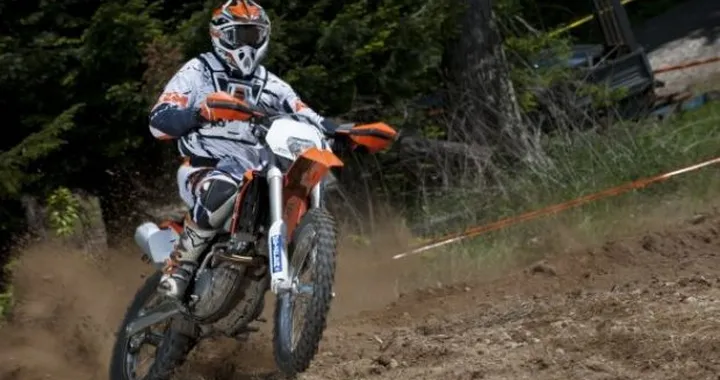 KTM EXC Model Year 2012 /video
