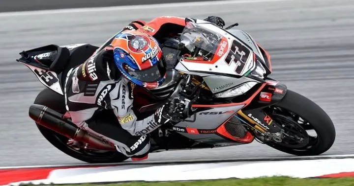 SBK Sepang 2014: prima vittoria di Melandri con l'Aprilia in Gara-1