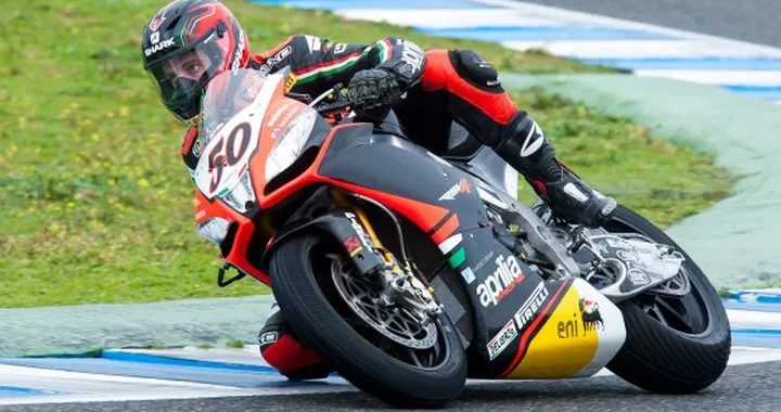 Superbike: la pioggia condiziona il primo giorno di test di Jerez