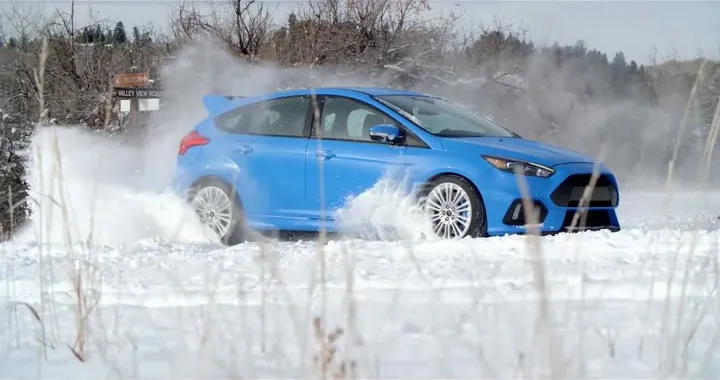 Ken Block sulla neve con la nuova Ford Focus RS