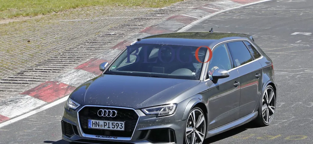 Audi RS3: foto spia al Nurburgring della prossima generazione