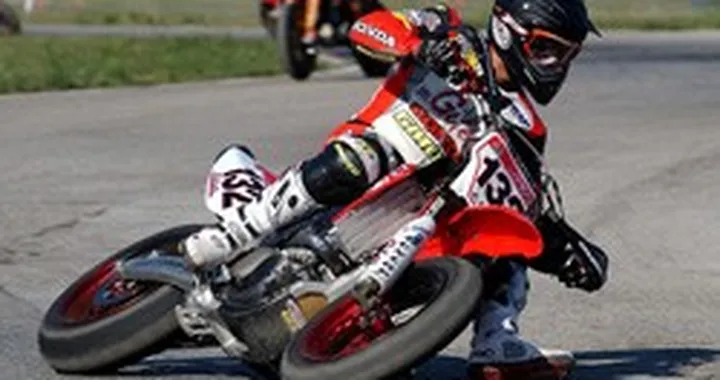 Il Team HM Giletti Assomotor "scarica" Nestor Jorge