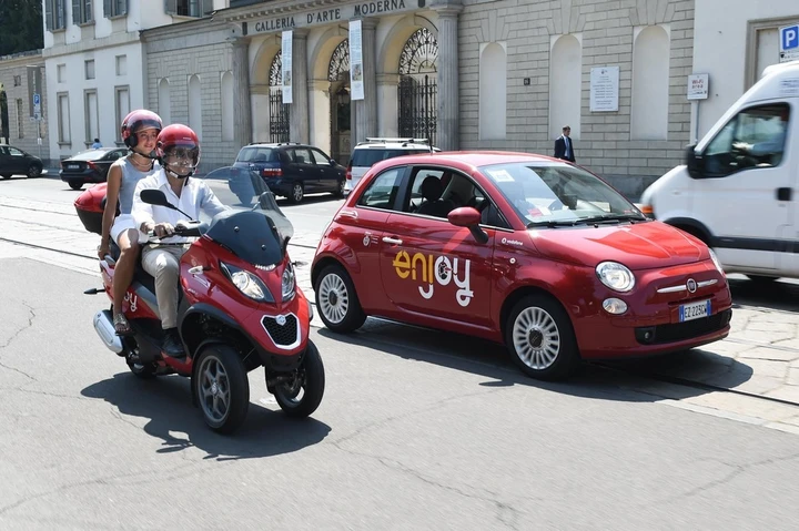 Scooter sharing a Milano e provincia: disponibili i primi MP3 Enjoy