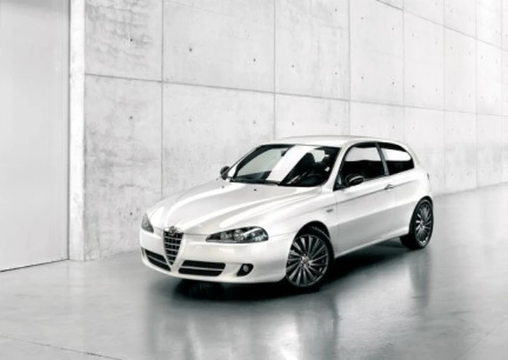 Alfa Romeo 147 CoSTUME NATIONAL