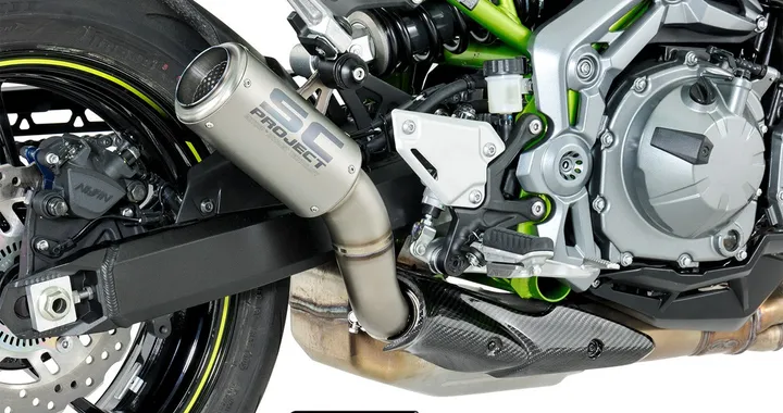 SC-Project: scarichi per Kawasaki Z900
