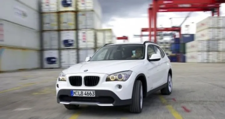 BMW X1: la casa di Monaco incrementa la produzione in vista del lancio commerciale