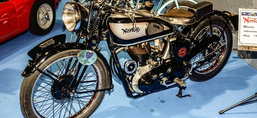 Bollo per le moto di 20 anni: bisogna pagare entro il 2 febbraio