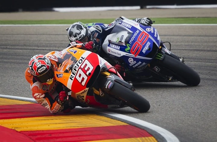 MotoGP Aragon 2014, Marquez solo 14°: 
