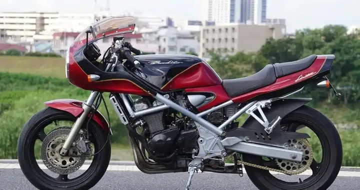 Suzuki Bandit 400 Limited: la serie segreta del 1990 oggi vale oro