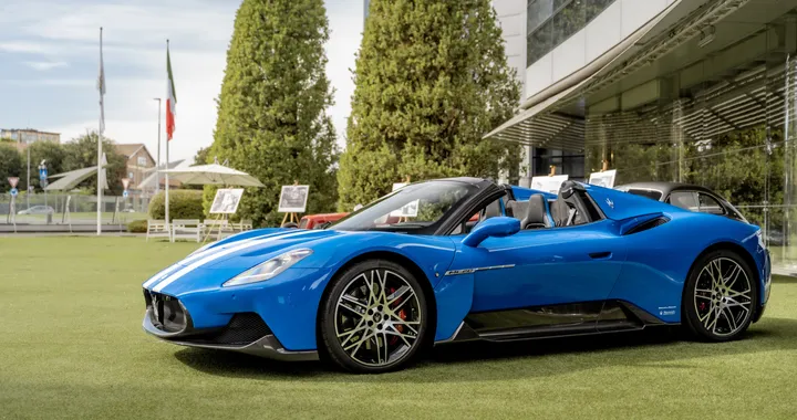 Maserati MC20 Cielo per i fratelli Maserati, custodi del DNA di famiglia