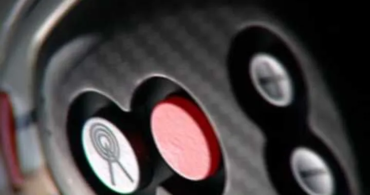 Suomy D2O testimonial Loris Capirossi