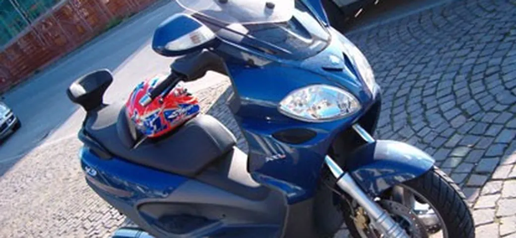 Una domenica con l'X9 Piaggio
