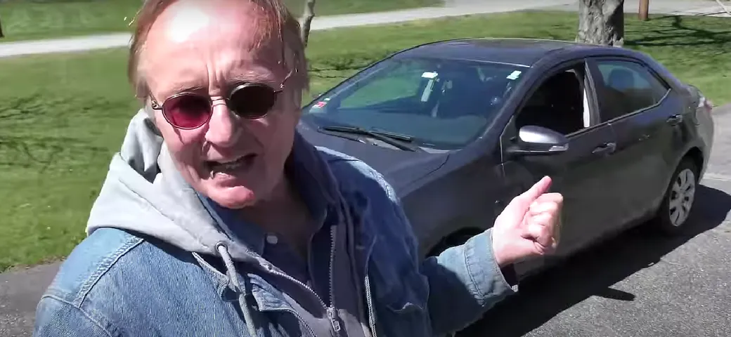 Toyota Corolla acquistata per 2 dollari si rivela un affare incredibile