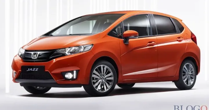 Honda Jazz 2015: foto e caratteristiche