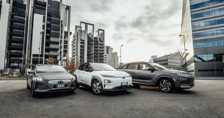 Hyundai Future Mobility: primo contatto con il restyling di Ioniq