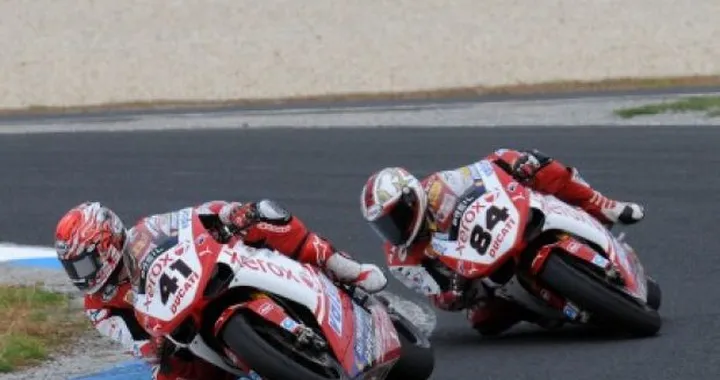 Ducati all'attacco: Haga, "Stagione della svolta", Fabrizio, "Amo questo circuito"