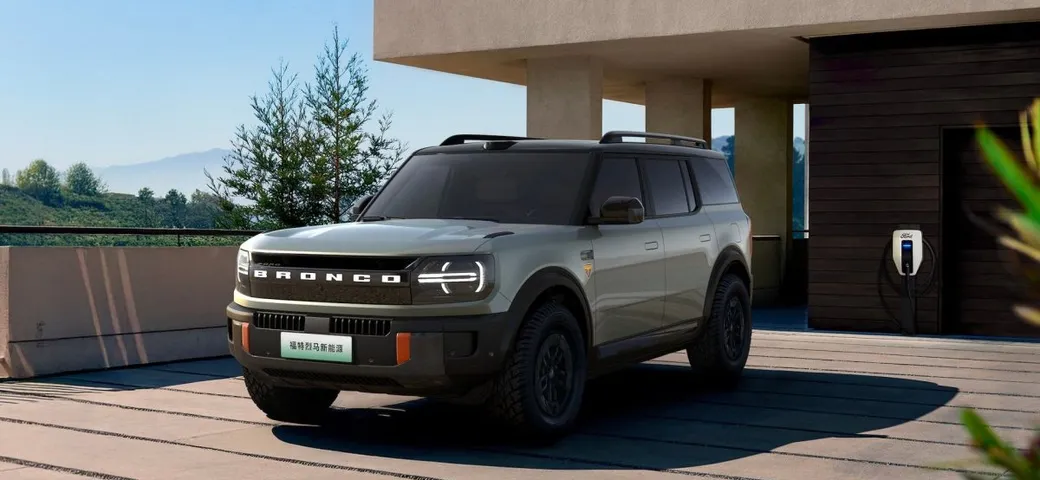 Ford Bronco cambia pelle, presentata in Cina la versione EV