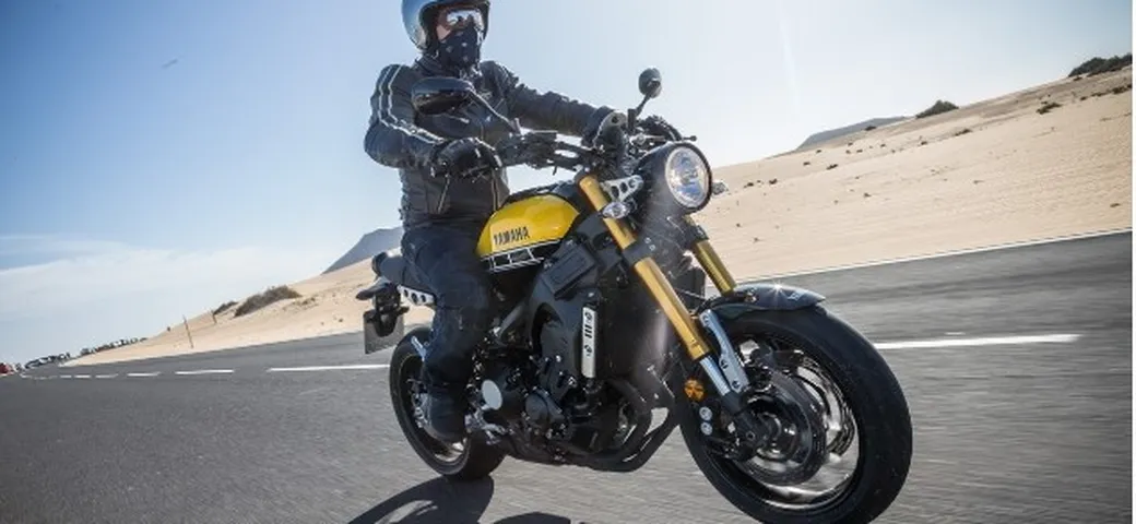 Yamaha XSR 900: primo contatto