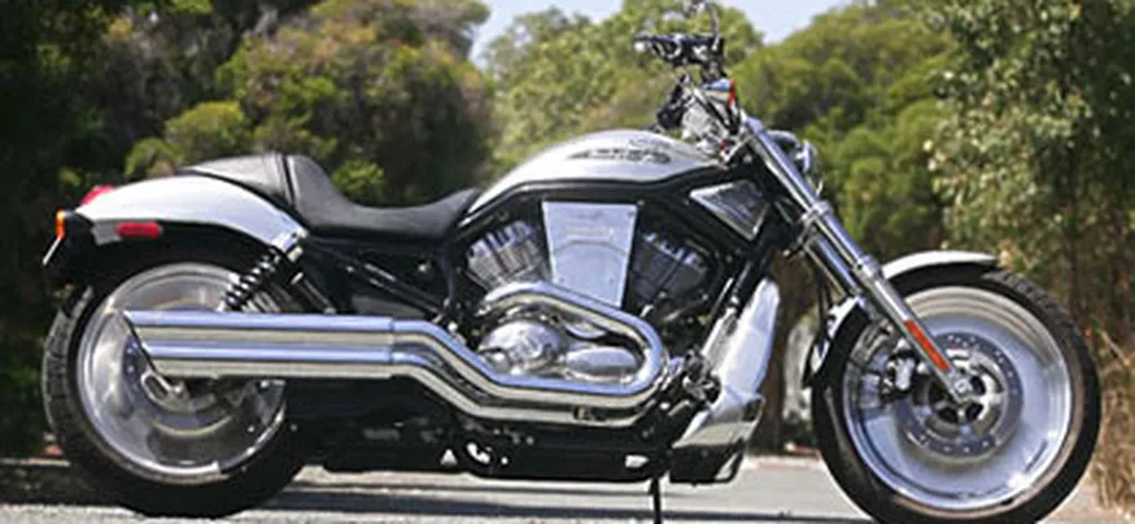 Vance & Hines V-Rod Supercharger