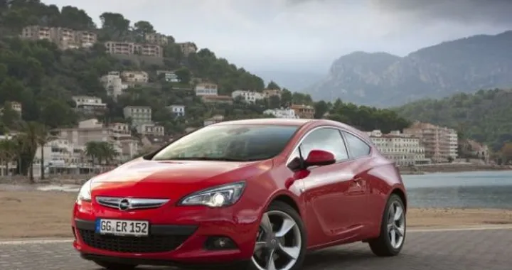 Opel Astra GTC: la nostra prova su strada
