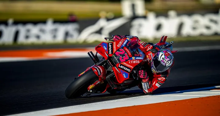 Ducati Lenovo Team: Bagnaia e Bastianini fuori dalla Top 10 a Valencia