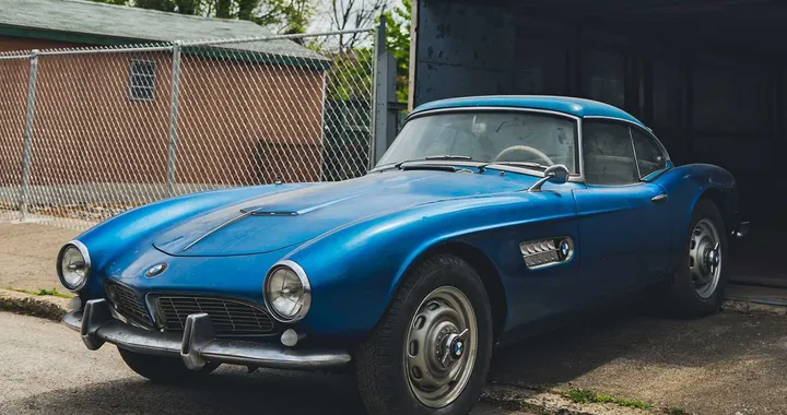 BMW 507 ritrovata in un garage: vale 2,3 milioni